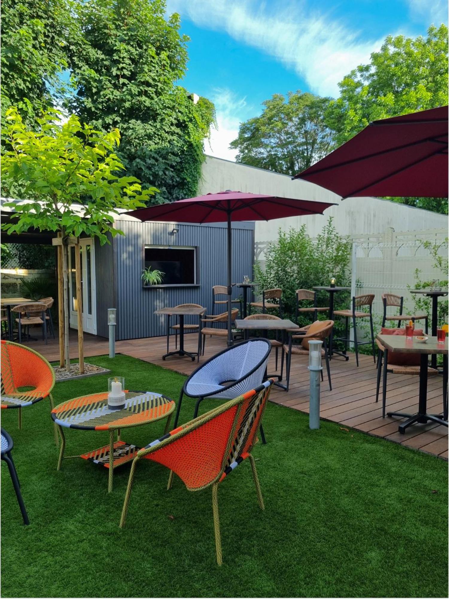 Bloom Hostel Bar & Garden Burdeos Exterior foto